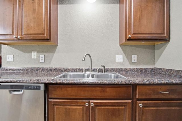 8704 Cedar Ridge Drive, Midwest City, OK 73110
