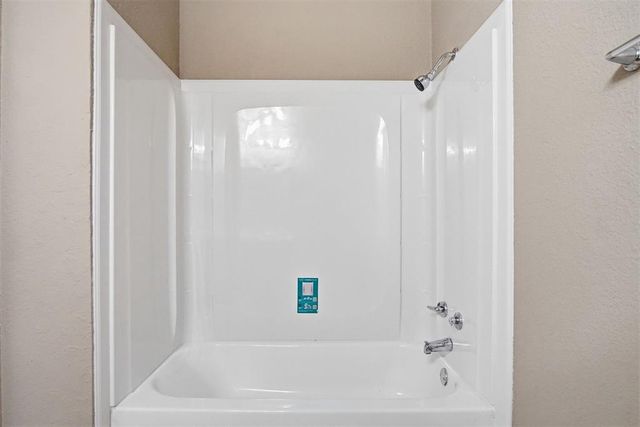8704 Cedar Ridge Drive, Midwest City, OK 73110