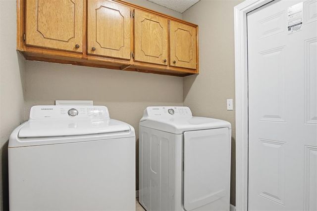 8704 Cedar Ridge Drive, Midwest City, OK 73110