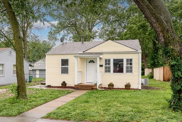 312 Cornell Avenue, Bonner Springs, KS 66012