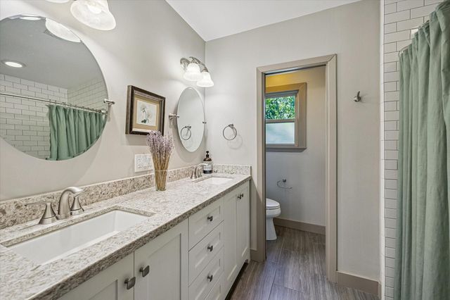 230 E 25th Street, Houston, TX 77008