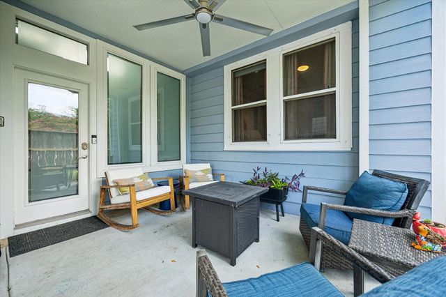 230 E 25th Street, Houston, TX 77008