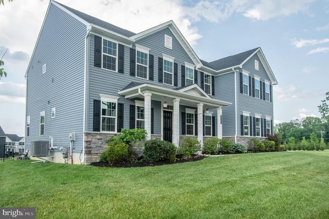 106 CARDINAL CT, Avondale, PA 19311