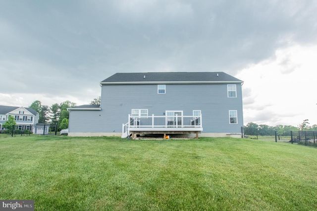 106 CARDINAL CT, Avondale, PA 19311