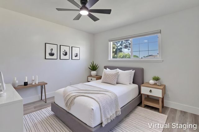 896 W Holland Avenue, Clovis, CA 93612