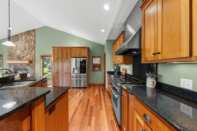 2095 250th Street, Saint Croix Falls, WI 54024