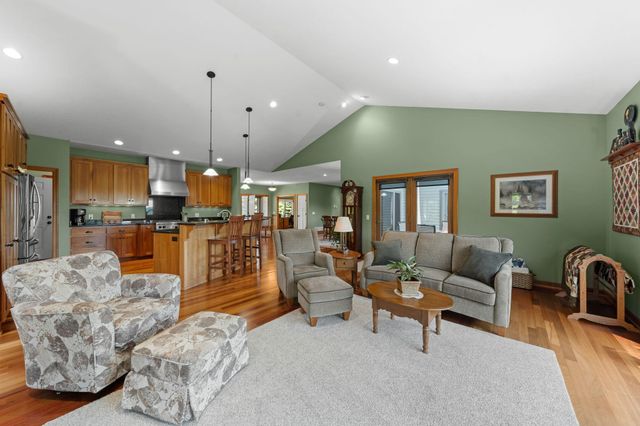 2095 250th Street, Saint Croix Falls, WI 54024