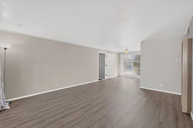 11525 Mahlon Avenue NE, Albuquerque, NM 87112