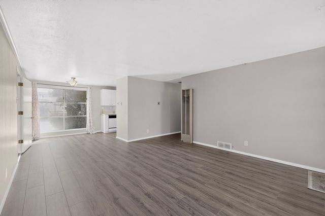 11525 Mahlon Avenue NE, Albuquerque, NM 87112