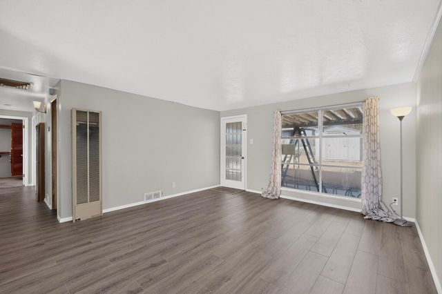 11525 Mahlon Avenue NE, Albuquerque, NM 87112