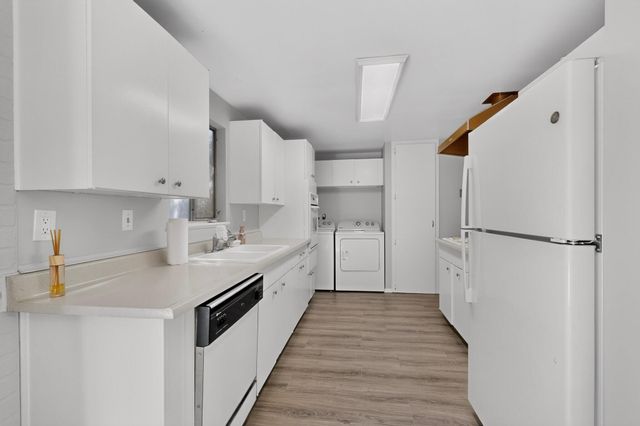 11525 Mahlon Avenue NE, Albuquerque, NM 87112