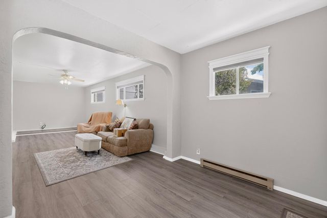 11525 Mahlon Avenue NE, Albuquerque, NM 87112