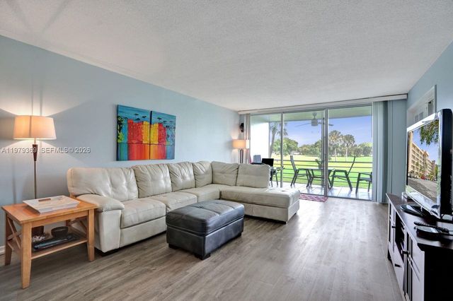 2651 S Course Drive 203, Pompano Beach, FL 33069