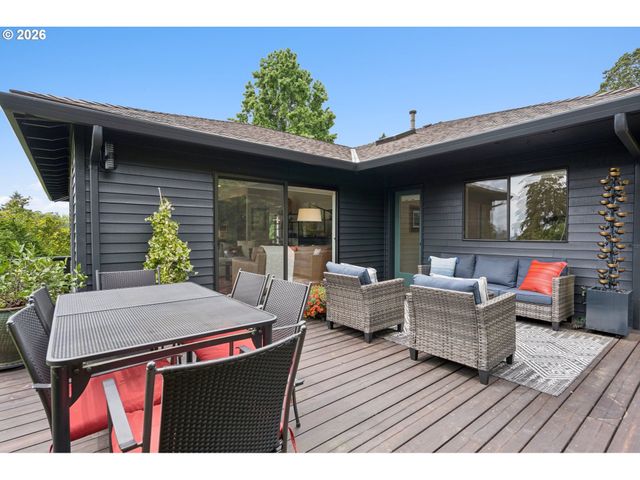 12530 Sw 58TH Ave, Portland, OR 97219