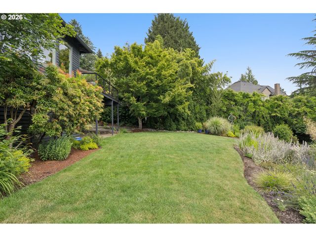 12530 Sw 58TH Ave, Portland, OR 97219