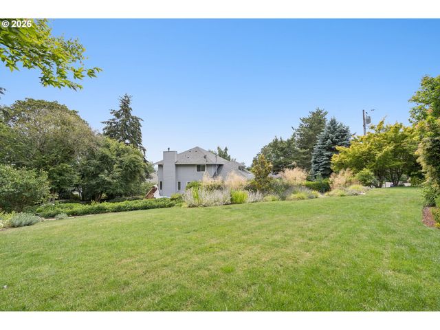 12530 Sw 58TH Ave, Portland, OR 97219