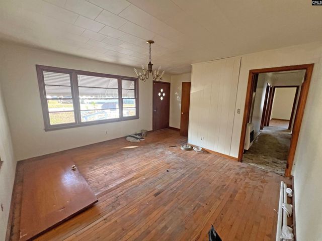 24 Lamb Way Road, Prosperity, SC 29127