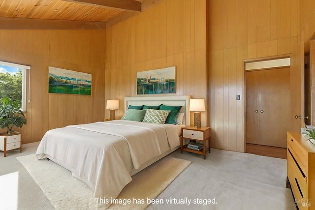 16 Burning Tree Dr, Novato, CA 94949