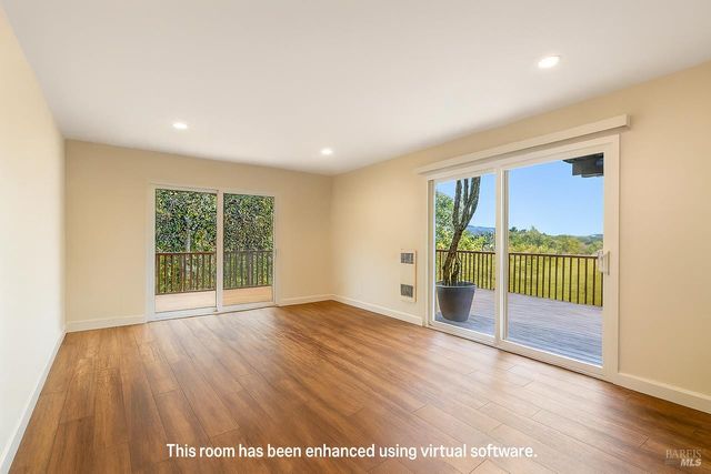 16 Burning Tree Dr, Novato, CA 94949