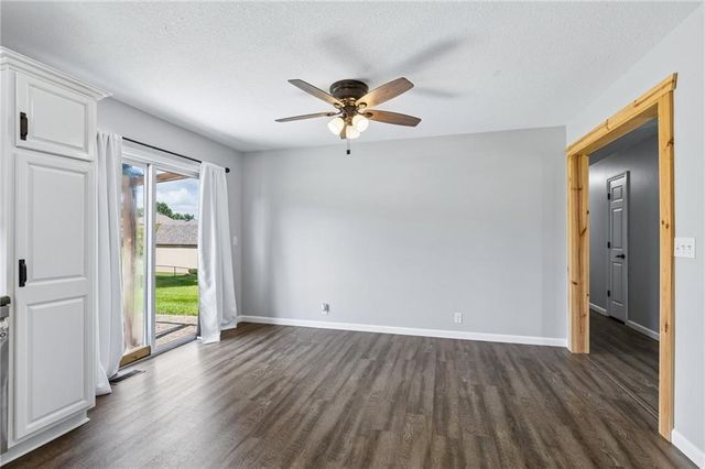 808 Pine Crest Avenue, Kearney, MO 64060