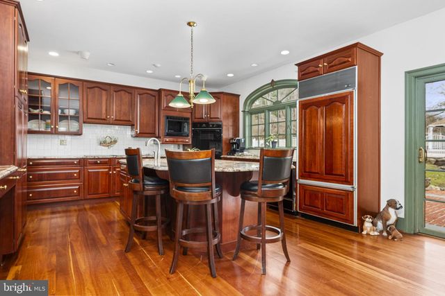 21 BASSETT HUNT LN, Glenmoore, PA 19343