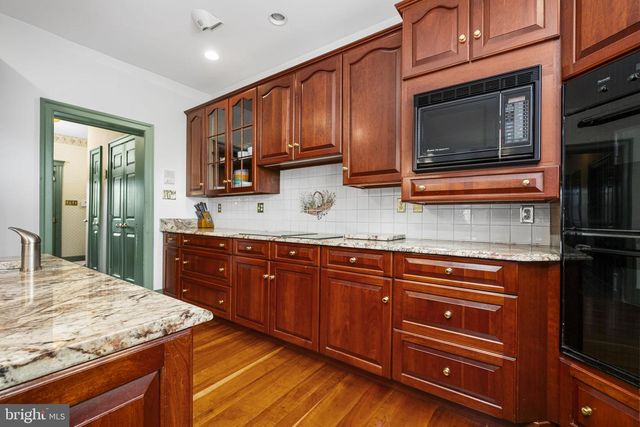 21 BASSETT HUNT LN, Glenmoore, PA 19343