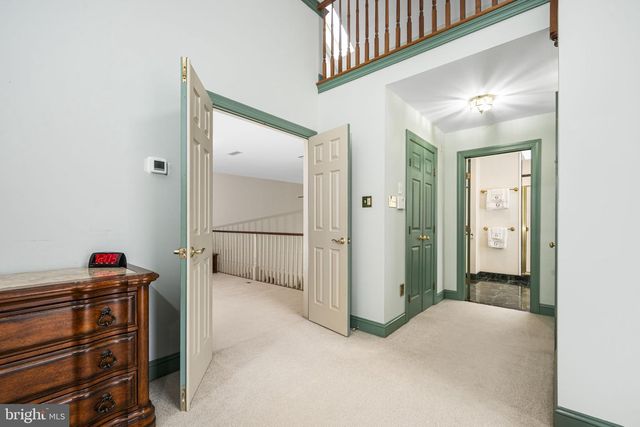 21 BASSETT HUNT LN, Glenmoore, PA 19343