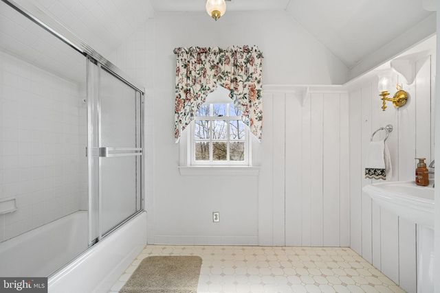 21 BASSETT HUNT LN, Glenmoore, PA 19343