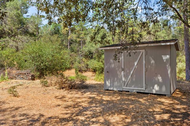 2501 Freshwater Ln, El Dorado, CA 95623