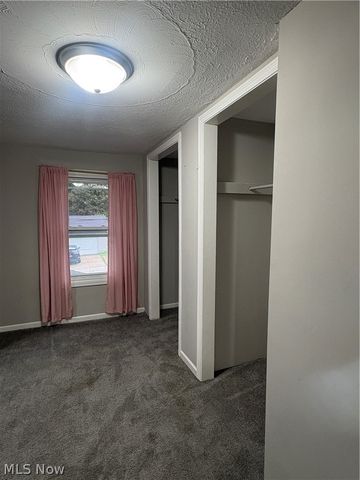 768 Garfield Street, Akron, OH 44310