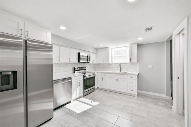 4323 Ursuline Alley RR, Galveston, TX 77550