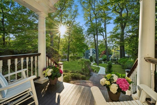 82 Arlington Ave, Caldwell Boro Twp., NJ 07006