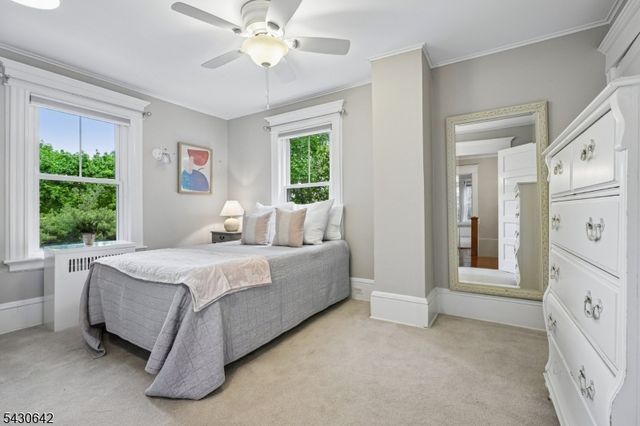 82 Arlington Ave, Caldwell Boro Twp., NJ 07006