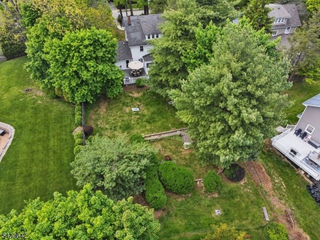 82 Arlington Ave, Caldwell Boro Twp., NJ 07006