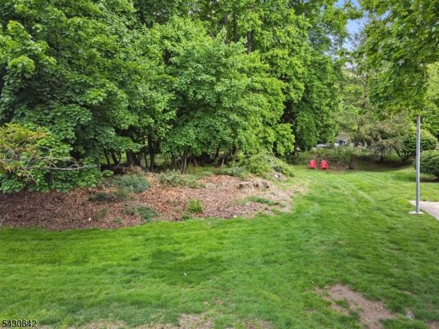 82 Arlington Ave, Caldwell Boro Twp., NJ 07006