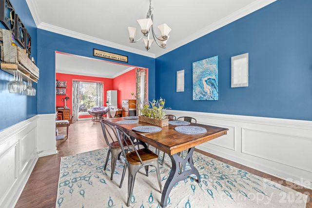 9907 Davis Lake Parkway, Charlotte, NC 28269