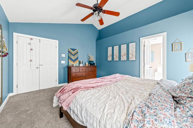 9907 Davis Lake Parkway, Charlotte, NC 28269