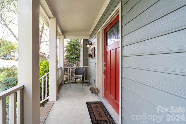 9907 Davis Lake Parkway, Charlotte, NC 28269