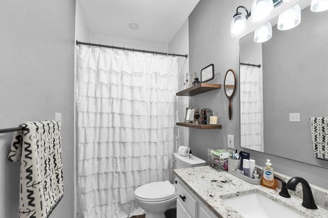 59 El Dorado Street, Panorama Village, TX 77304
