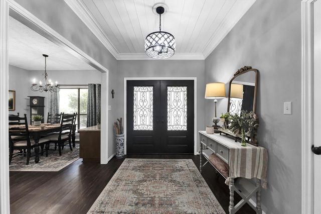 59 El Dorado Street, Panorama Village, TX 77304