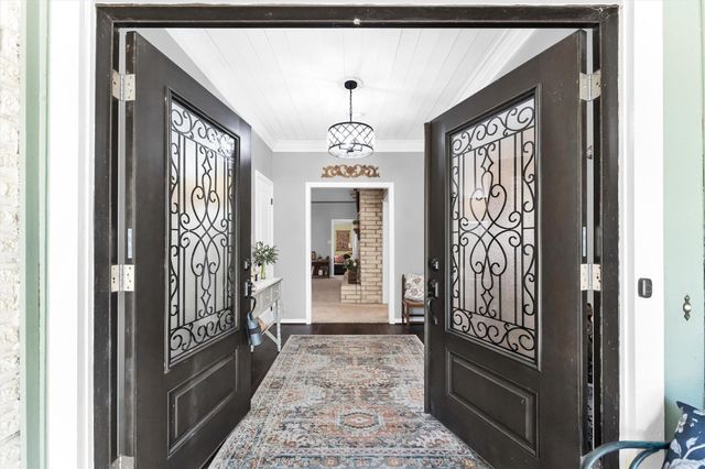 59 El Dorado Street, Panorama Village, TX 77304