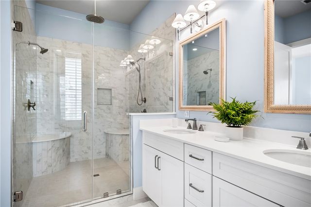 204 Coastline Dr, Port Aransas, TX 78373
