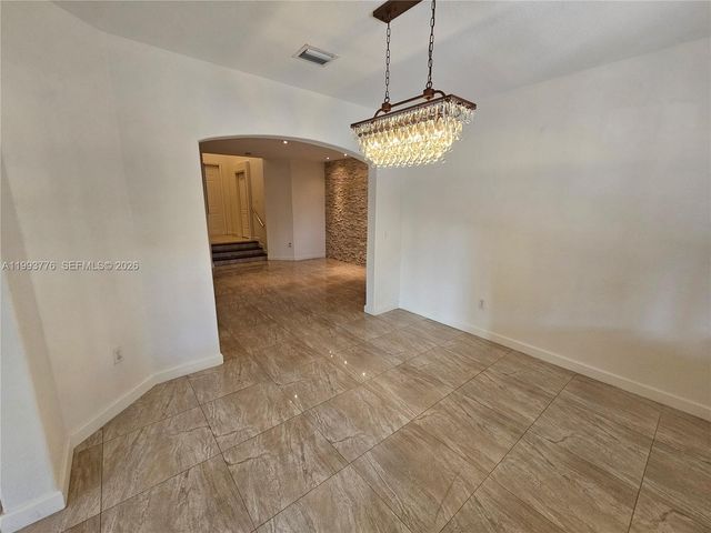 11384 NW 84th Ter, Doral, FL 33178