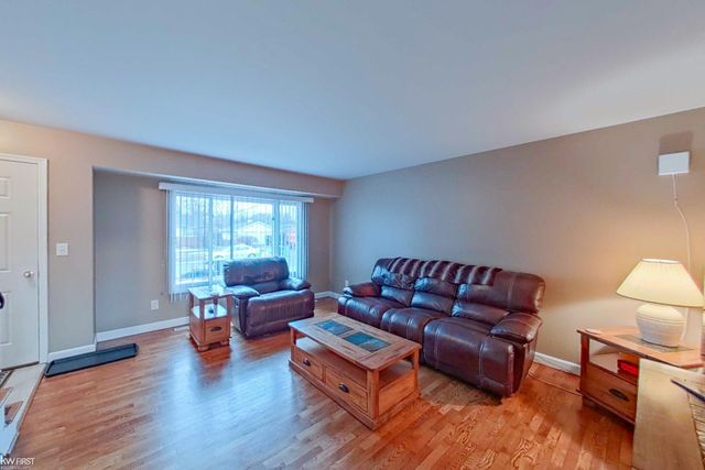 9148 Chelmsford Drive, Swartz Creek, MI 48473