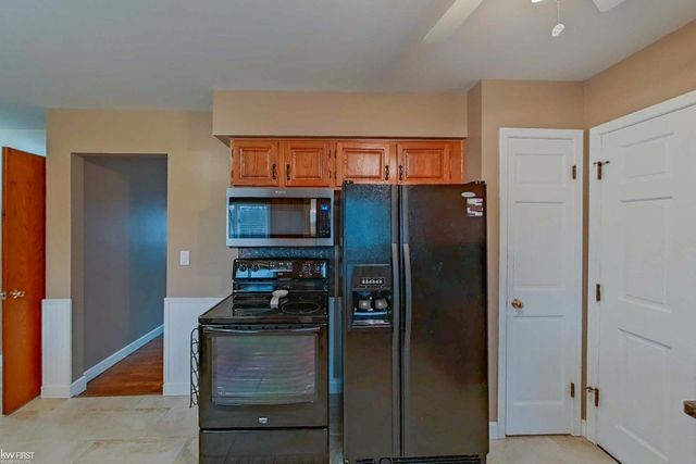 9148 Chelmsford Drive, Swartz Creek, MI 48473