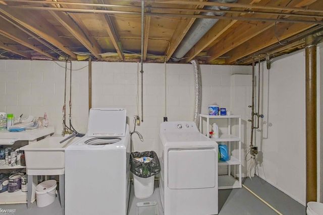 9148 Chelmsford Drive, Swartz Creek, MI 48473