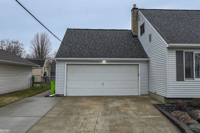 9148 Chelmsford Drive, Swartz Creek, MI 48473