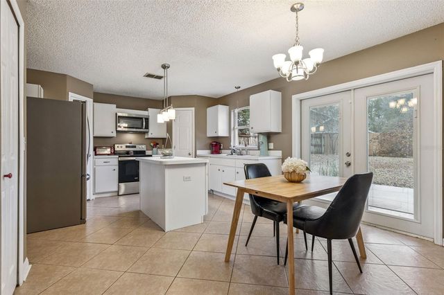 1709 W MARSHALL LAKE DRIVE, Apopka, FL 32703