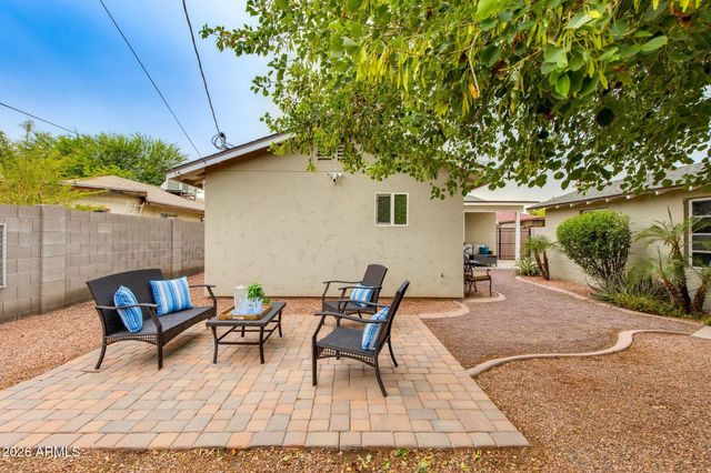 1714 E ROMA Avenue, Phoenix, AZ 85016