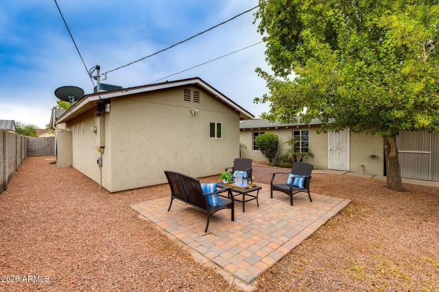 1714 E ROMA Avenue, Phoenix, AZ 85016